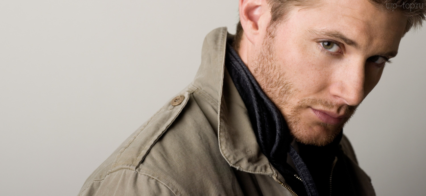 7680x4320 Дженсен Эклс, Jensen Ackles, мужчина, русый, стоит, портрет обои