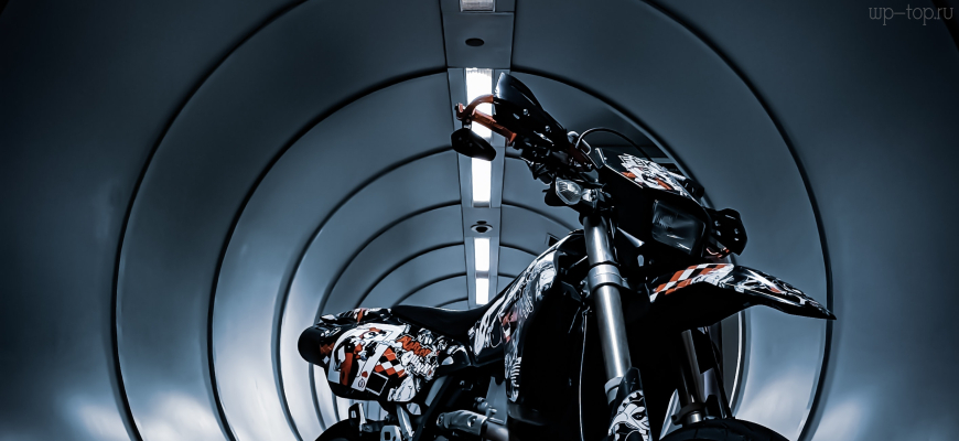 2829x3619 мото, байк, эндуро, Suzuki, Сузуки, свет, тоннель, для мобильного обои